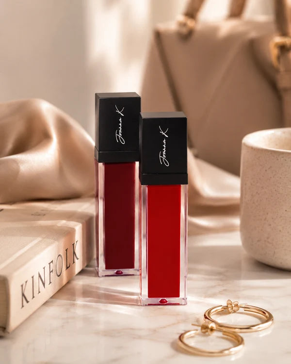 JOANNA K MERLOT x BOSS